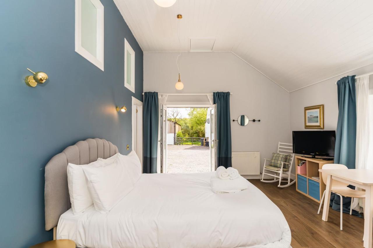 Appartement Stylish Self Contained Studio Near Glasgow Airport à Lochwinnoch Extérieur photo